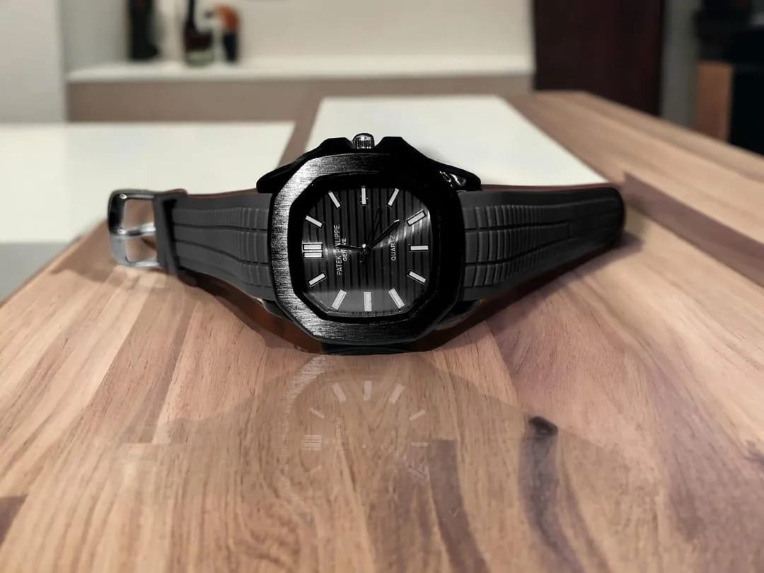 Men’s Water Resistant Quartz Watch